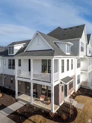 Property Slideshow image 3 of 37 | 11349 s lake run rd # 101, South Jordan, UT, 84009