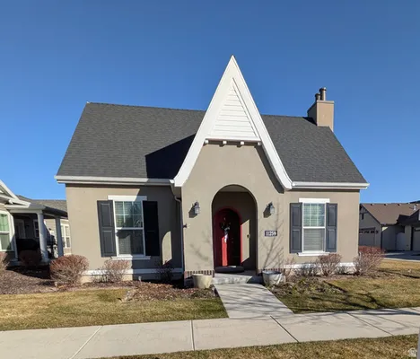 Property Slideshow image 3 of 39 | 11259 s artichoke way, South Jordan, UT, 84009