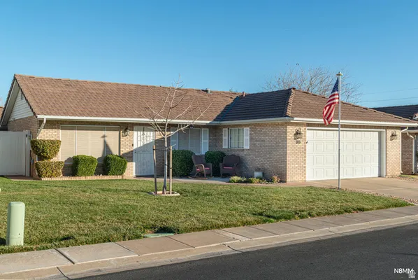 Property Slideshow image 2 of 39 | 1055 e 900 s unit 30, St George, UT, 84790