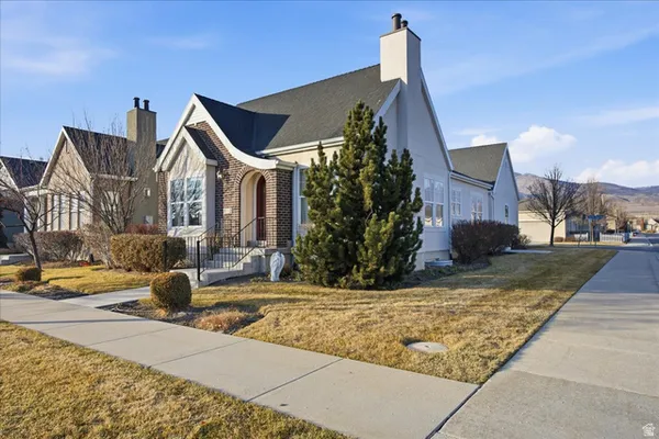 Property Slideshow image 3 of 61 | 532 e 3270, Lehi, UT, 84043