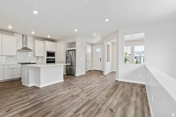 Property Slideshow image 3 of 27 | 6189 w stone mount way # 591, South Jordan, UT, 84009