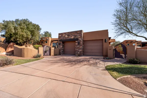 Property Slideshow image 3 of 60 | 2588 w sinagua trl 6, St. George, UT, 84770