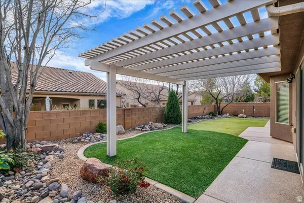 Property Slideshow image 3 of 22 | 1387 w forest dr, St. George, UT, 84790
