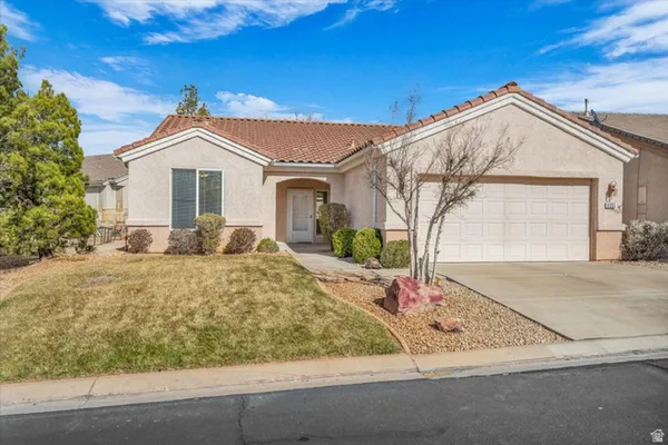 Property Slideshow image 2 of 47 | 4351 s knob oak dr, St. George, UT, 84790