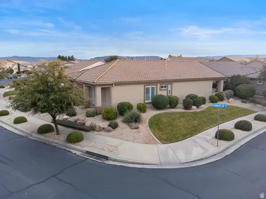 Property Slideshow image 2 of 40 | 4326 ironwood dr, St George, UT, 84790