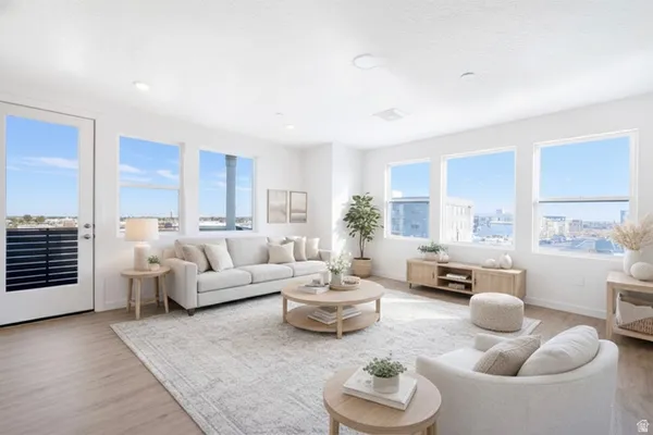 Property Slideshow image 2 of 24 | 5263 w reventon dr # 104, South Jordan, UT, 84009