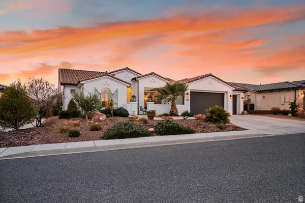 Property Slideshow image 2 of 90 | 1219 n via, Washington, UT, 84780