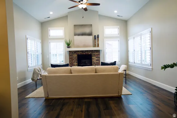 Property Slideshow image 2 of 16 | 3242 w harvest chase dr, South Jordan, UT, 84095