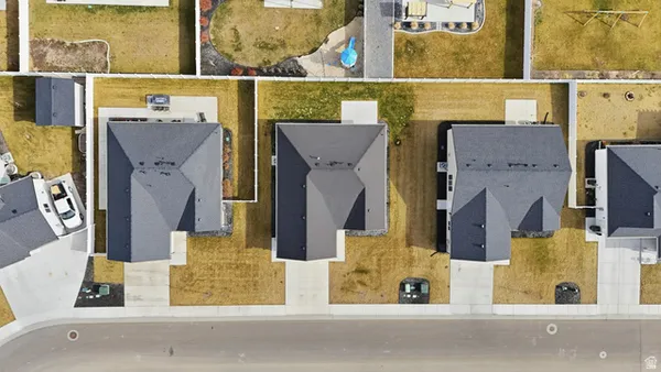 Property Slideshow image 2 of 36 | 852 n 930 w, Tremonton, UT, 84337