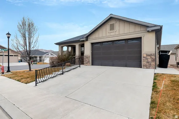 Property Slideshow image 3 of 28 | 1146 w 1260, Payson, UT, 84651