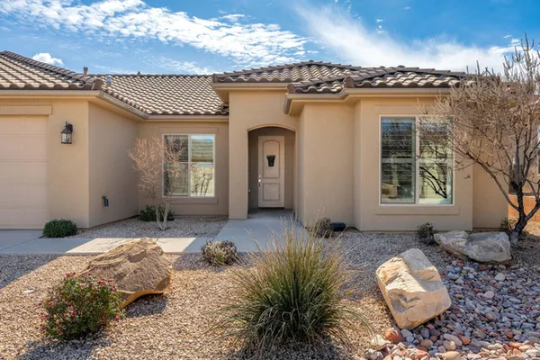 Property Slideshow image 3 of 24 | 1427 w grapevine dr, St. George, UT, 84790