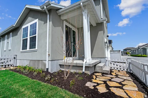 Property Slideshow image 2 of 39 | 6147 w folly island way, South Jordan, UT, 84009