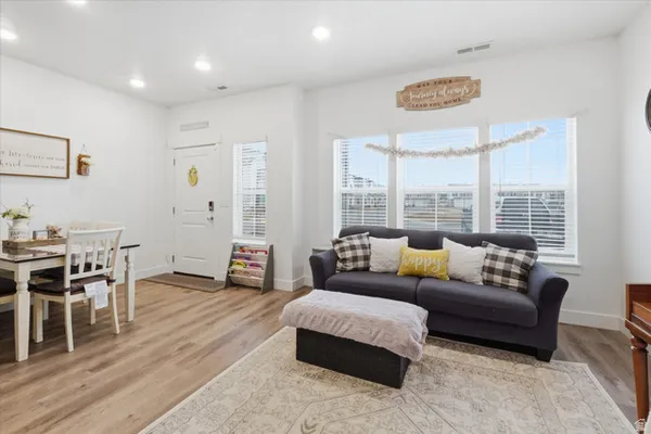 Property Slideshow image 3 of 29 | 930 w 960 n, Tremonton, UT, 84337