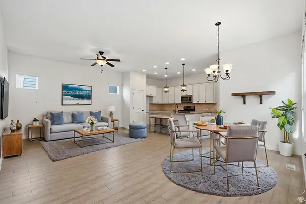 Property Slideshow image 2 of 28 | 11383 s new bern way, South Jordan, UT, 84009