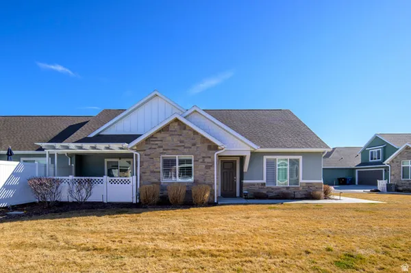 Property Slideshow image 2 of 23 | 491 n mallard dr c, Vineyard, UT, 84059