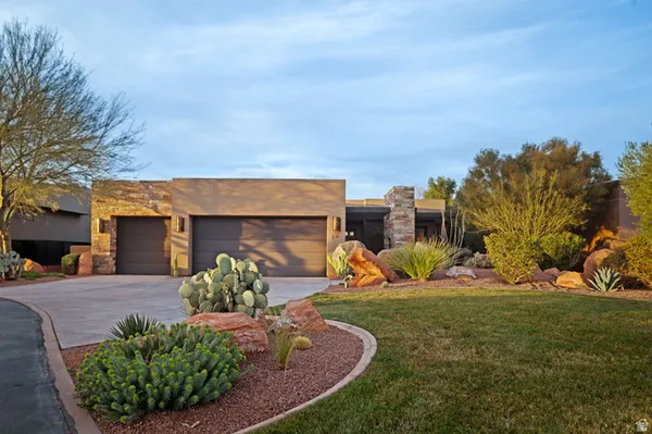 Property Slideshow image 2 of 46 | 1500 e split rock dr 64, Ivins, UT, 84738
