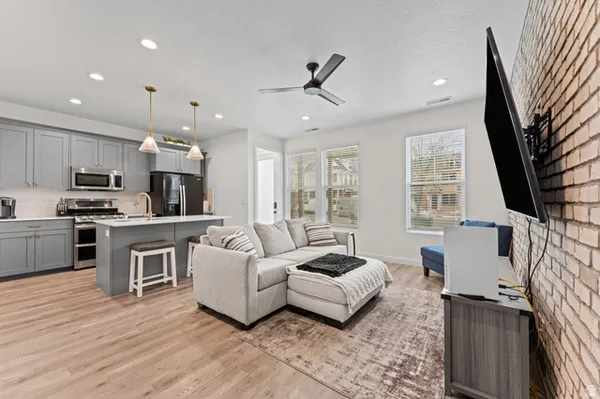 Property Slideshow image 2 of 25 | 11326 s lake run rd, South Jordan, UT, 84009