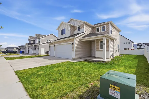 Property Slideshow image 3 of 44 | 892 n 900 w, Tremonton, UT, 84337