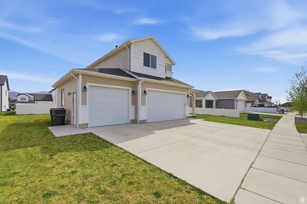Property Slideshow image 2 of 44 | 892 n 900 w, Tremonton, UT, 84337