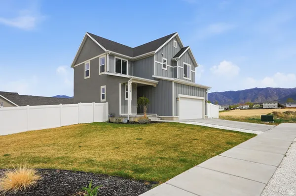 Property Slideshow image 3 of 44 | 219 e 810 n, Tooele, UT, 84074