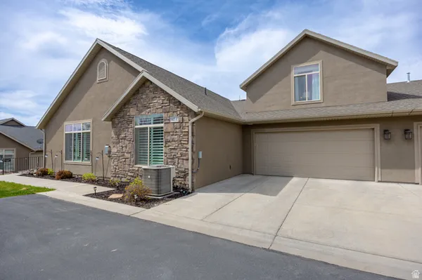 Property Slideshow image 2 of 45 | 907 w 1840 c, Syracuse, UT, 84075