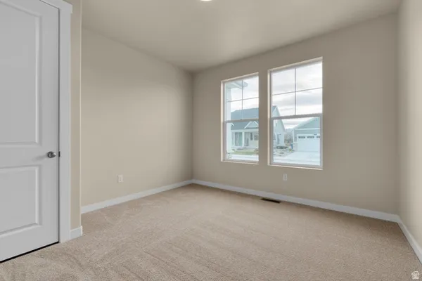 Property Slideshow image 3 of 15 | 622 w junegrass ln, Stansbury Park, UT, 84074