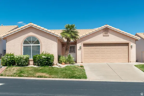 Property Slideshow image 2 of 36 | 210 n mall dr 85, St. George, UT, 84790