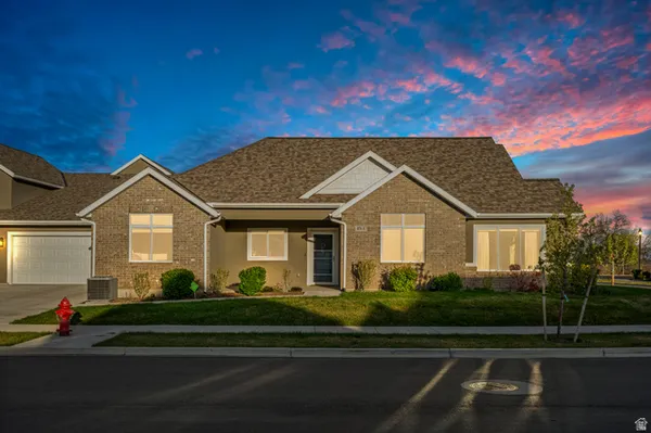 Property Slideshow image 2 of 45 | 476 s iron shoe ln a, Saratoga Springs, UT, 84045