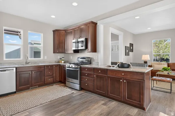 Property Slideshow image 3 of 25 | 565 e 3375, Lehi, UT, 84043