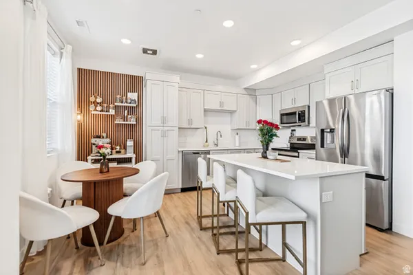 Property Slideshow image 2 of 21 | 5227 w reventon dr b102, South Jordan, UT, 84009