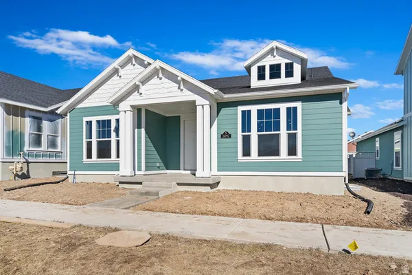 Property Slideshow image 2 of 27 | 6178 w sparrow view dr, South Jordan, UT, 84009