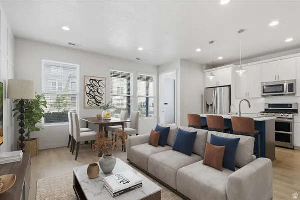 Property Slideshow image 2 of 24 | 5099 w rambutan way, South Jordan, UT, 84009