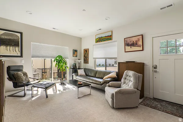 Property Slideshow image 3 of 23 | 861 e 3580 s 203, Millcreek, UT, 84106