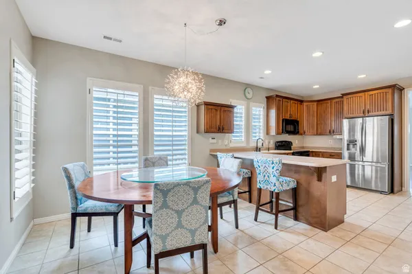 Property Slideshow image 3 of 41 | 11119 s cascabel dr, South Jordan, UT, 84009