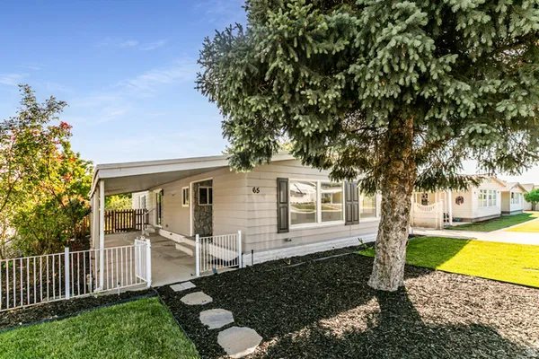 Property Slideshow image 2 of 23 | 65 w alta view way, Sandy, UT, 84070