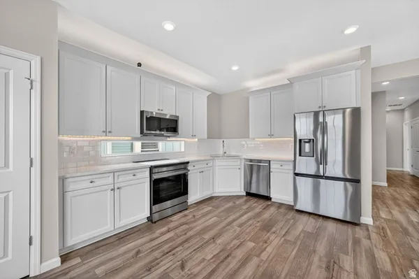 Property Slideshow image 2 of 24 | 6078 w 11800 s, South Jordan, UT, 84009