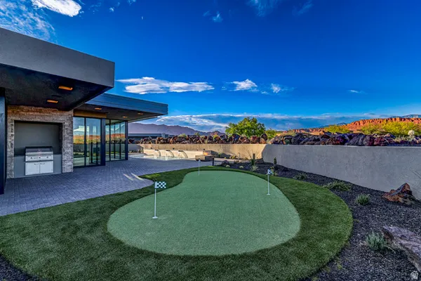 Property Slideshow image 3 of 209 | 2629 w shoshoni trl, St. George, UT, 84770