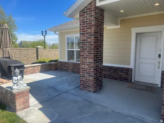 Property Slideshow image 3 of 42 | 3256 w harvest chase dr, South Jordan, UT, 84095
