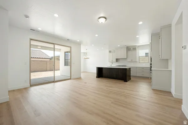 Property Slideshow image 3 of 25 | 1671 n horizon pkwy 179, Washington, UT, 84780