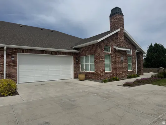 Property Slideshow image 2 of 32 | 3214 w harvest chase dr, Salt Lake City, UT, 84108