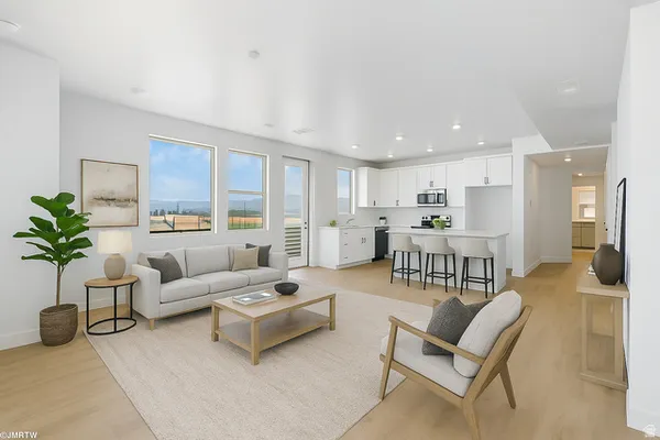 Property Slideshow image 3 of 29 | 5263 w reventon rd 404, South Jordan, UT, 84009