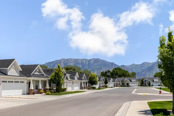 Property Slideshow image 2 of 38 | 1169 w 1810, Orem, UT, 84058