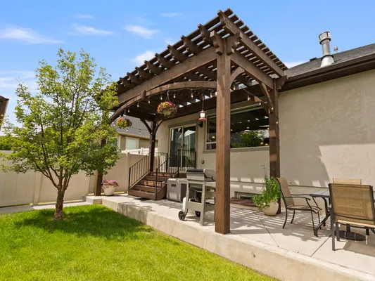 Property Slideshow image 2 of 27 | 6543 w hamilton way 62, Highland, UT, 84003