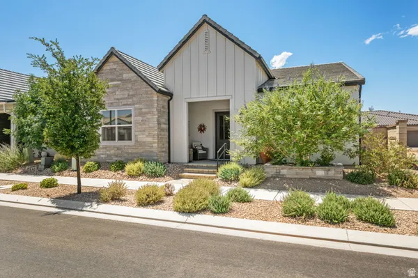 Property Slideshow image 2 of 37 | 5588 s agave peak ln, St. George, UT, 84790