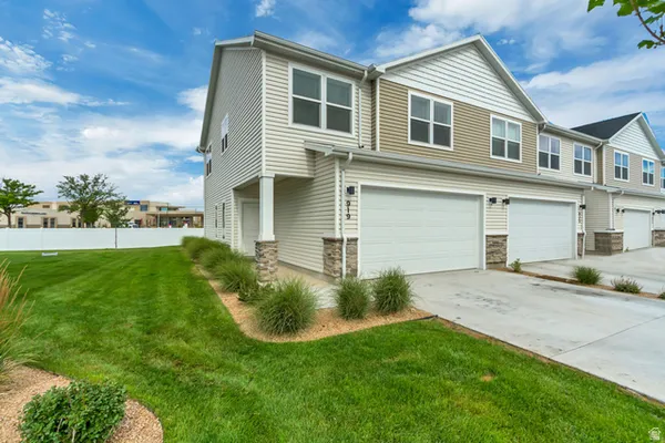 Property Slideshow image 3 of 35 | 919 n 980 w h01, Tremonton, UT, 84337