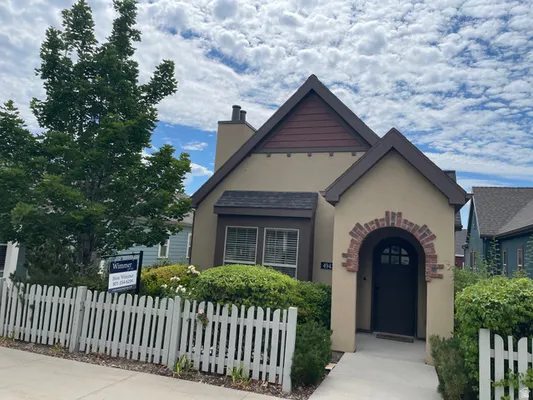 Property Slideshow image 2 of 21 | 4943 w black twig dr, South Jordan, UT, 84009