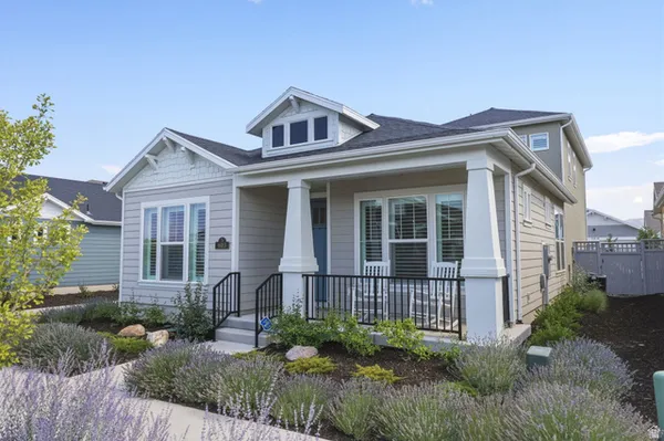 Property Slideshow image 2 of 41 | 6013 w sparrow view dr, South Jordan, UT, 84009
