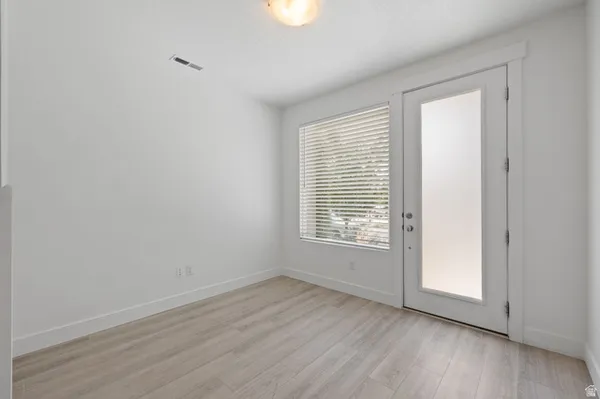 Property Slideshow image 3 of 59 | 11235 s freestone rd, South Jordan, UT, 84009