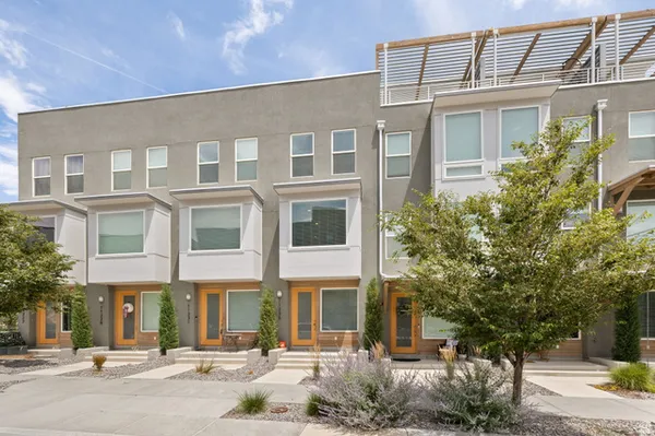 Property Slideshow image 2 of 59 | 11235 s freestone rd, South Jordan, UT, 84009