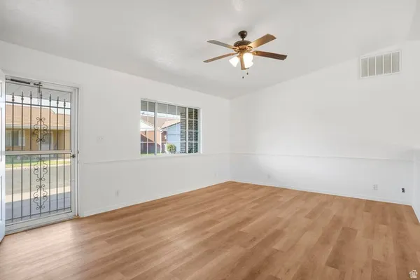 Property Slideshow image 3 of 33 | 1040 e 900 s 17, St. George, UT, 84790